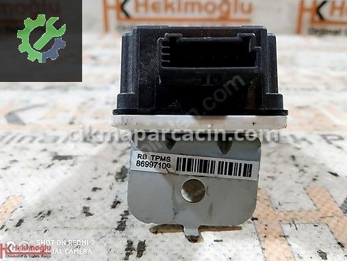 Hyundai ix35 Beyin 958001R600 çıkma parça