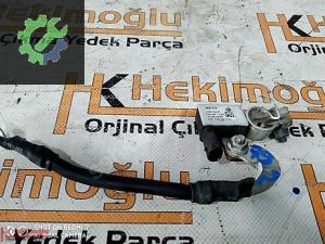 HYUNDAİ KONA ORJİNAL AKÜ ŞASE KABLOSU EKSİ BEYİNLİ - 37180-J9500