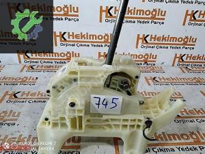 HYUNDAİ KONA VİTES KULESİ 46700-J9210