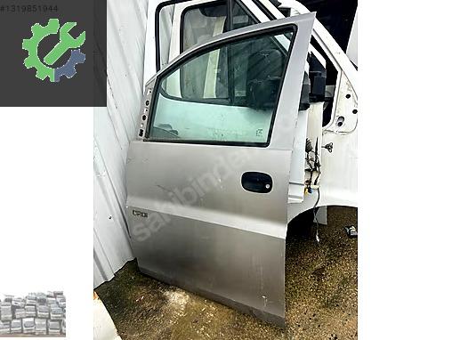 HYUNDAİ STAREX SOL ÖN KAPI