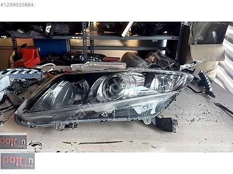 Honda Civic Sol Ön Far çıkma parça