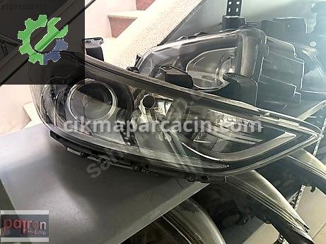 Hyundai Elantra Sağ Ön Far çıkma parça