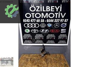 Hyundai i20 2010 2014 sağ ön Akis taşıyıcı
