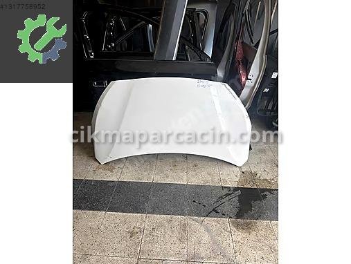 Hyundai i20 Kaput çıkma parça