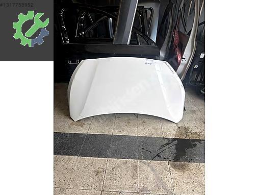 Hyundai i20 Kaput çıkma parça