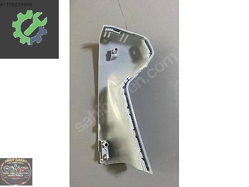 İÇ DİKİZ AYNA ALT BAKALİTİ SOL CORSA F 2020+ 98232253PR PSA