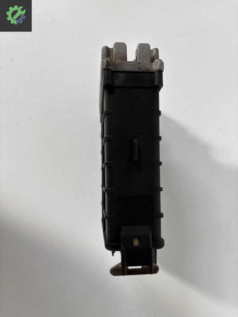 Fiat Uno Motor Beyni 00077454120 çıkma parça