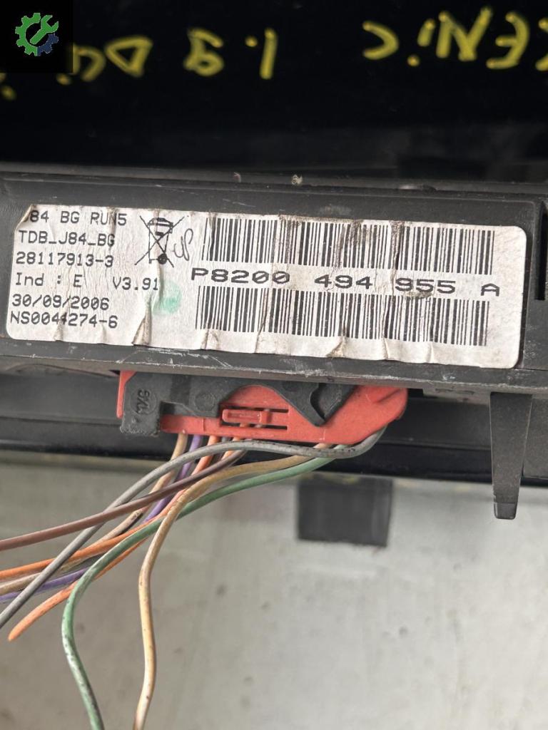 Renault Scenic Gösterge Paneli P8200494955A çıkma parça
