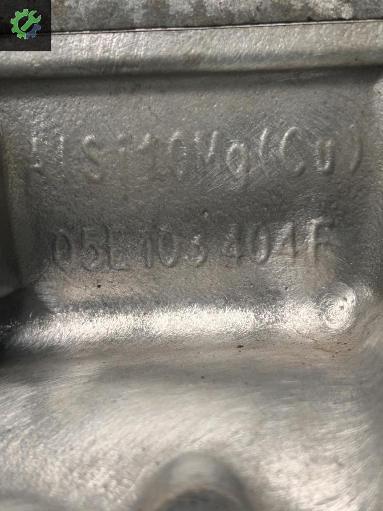 Volkswagen T-Roc Silindir Kapak 05E103404F çıkma parça