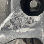 8E0399115F AUDİ A4 A6 ŞANZIMAN ARKA KULAK