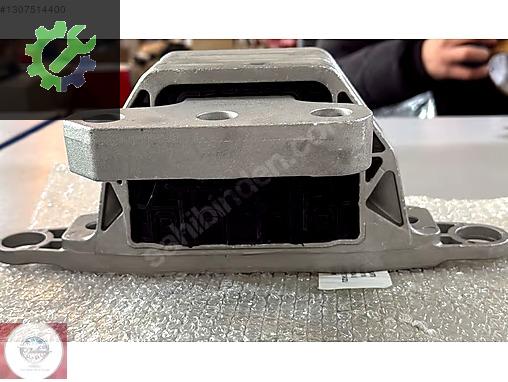 Opel Insignia Motor Takozu Çıkma Parça Ankara