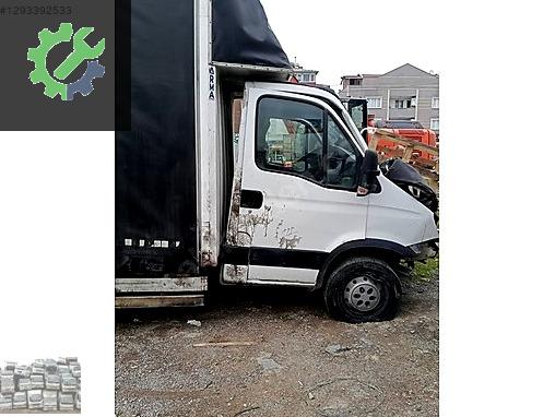 İVECO DAİLY HASARLI BOŞ KUPA