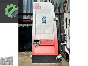İVECO DAİLY SAG ARKA BAGAJ KAPAGI