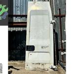 İVECO DAİLY SAG ARKA BAGAJ KAPAGI