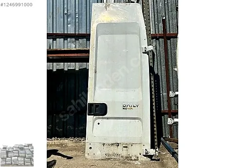 IVECO Daily Bagaj Kapağı çıkma parça