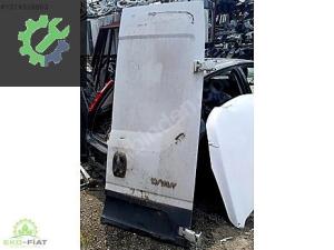 Iveco Daily Sağ Bagaj Kapağı