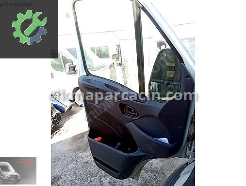 IVECO 75 Sağ Kapı çıkma parça