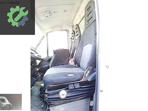 IVECO 75 Ön Koltuk çıkma parça - TİCARİ OTO İstanbul