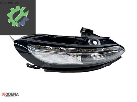 Jeep Cherokee Sinyal çıkma parça