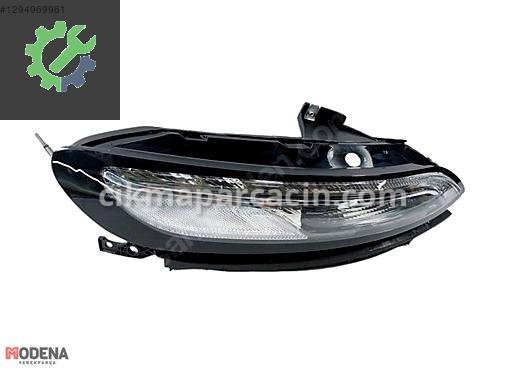 Jeep Cherokee Sinyal 68157102AQ çıkma parça