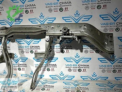 Volkswagen Jetta Torpido 1K185804 çıkma parça