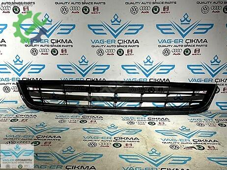 Volkswagen Jetta Tampon Orta Izgara çıkma parça