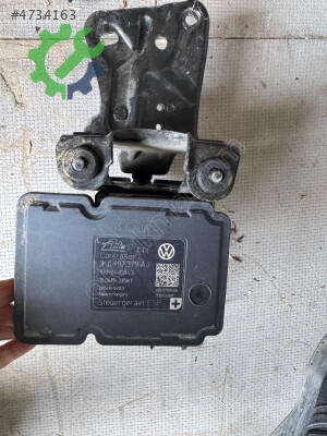 Volkswagen Passat ABS Beyni 1K0614517AT çıkma parça