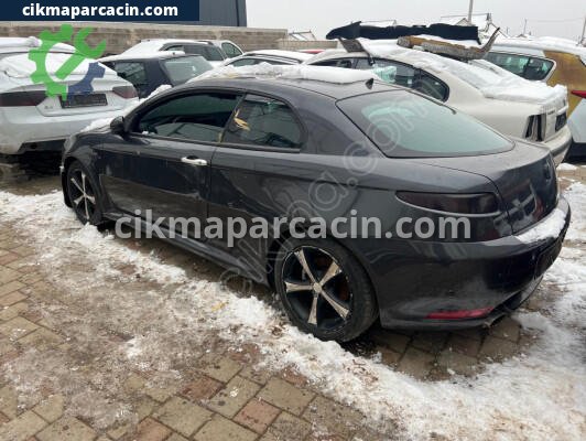 Alfa Romeo GT Stop çıkma parça
