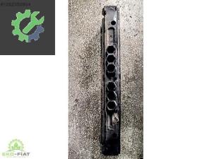 Jeep Compass 2021-2023 Arka Tampon Demiri 52157277
