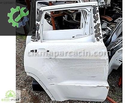 Jeep Grand Cherokee Kapı (Arka Sağ) çıkma parça