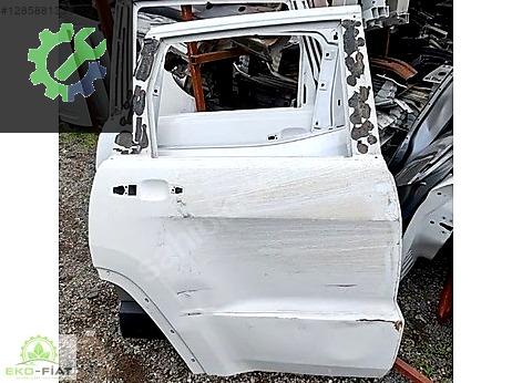 Jeep Grand Cherokee Kapı (Arka Sağ) çıkma parça