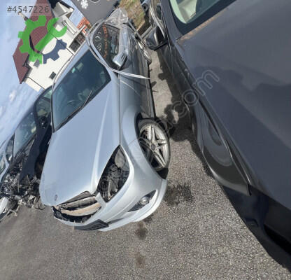 Mercedes-Benz C Serisi Stop çıkma parça