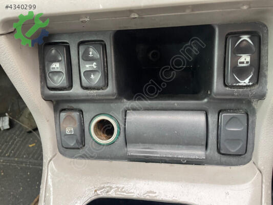 Land Rover Freelander Cam çıkma parça