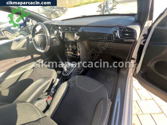 Citroen DS3 Torpido çıkma parça