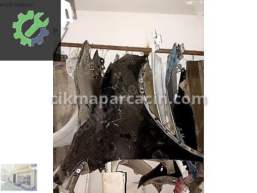Renault Kadjar Sağ Ön Çamurluk çıkma parça
