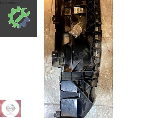 KANGO 3 CITAN ÖN TAMPON ALT MUHAFAZA BAKALİTİ MAİS 8200658885