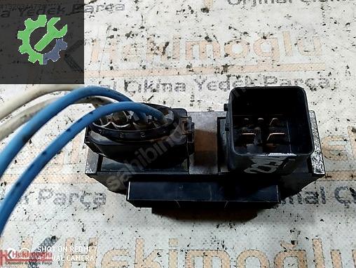 Renault Laguna Beyin 8200558438-A çıkma parça