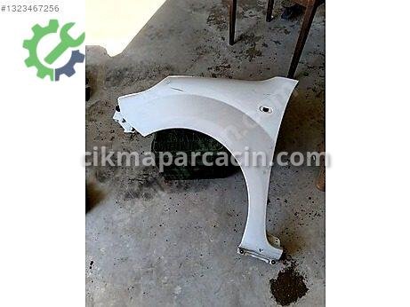 Renault Kangoo Çamurluk (Ön) çıkma parça