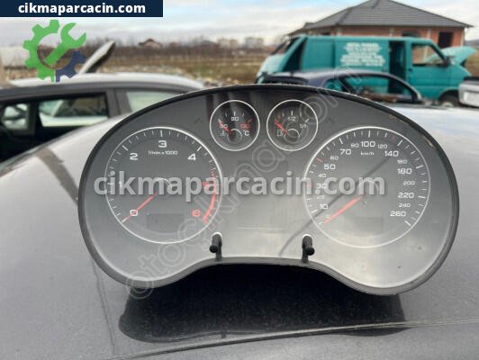 Audi A3 Gösterge Paneli çıkma parça
