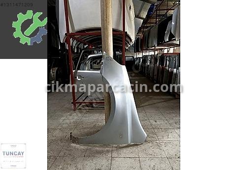 Kia Carnival Çamurluk (Ön) çıkma parça