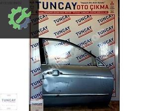 KİA CERATO SAĞ ÖN KAPI 2006-2009 ÇIKMA ORİJİNAL PARÇA
