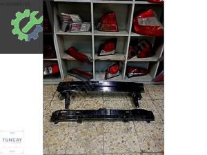 KİA PİCANTO ÖN TAMPON DEMİRİ VE PLASTİK 2017-2023 ÇIKMA ORİJİNAL
