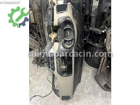 Kia Rio Torpido çıkma parça