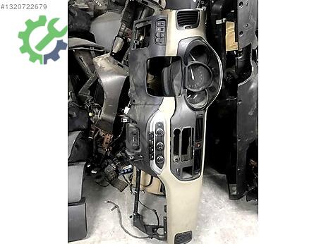 Kia Rio Torpido çıkma parça