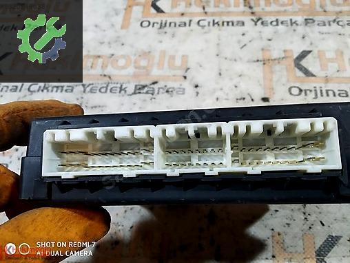 Kia Sorento Beyin 95411-3E780 çıkma parça