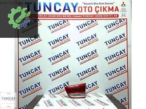 KİA SORENTO SAĞ İÇ LEDLİ STOP 2015-2018 ÇIKMA ORİJİNAL PARÇA