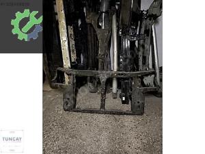 KİA SPORTAGE ÖN PANEL 2005 2010 ÇIKMA PARÇA ORİJİNAL