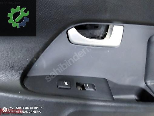Kia Sportage Kapı (Arka Sağ) çıkma parça