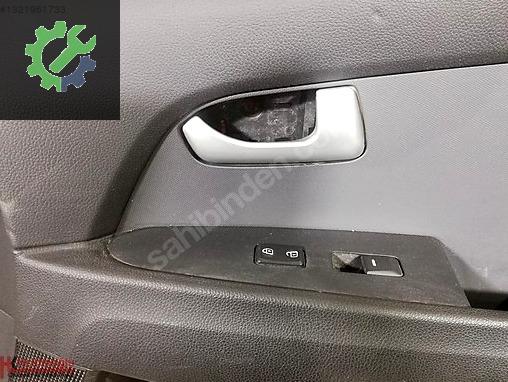 Kia Sportage Kapı (Ön Sağ) 82361-3U010 çıkma parça