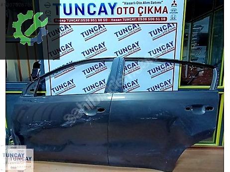 Kia Sportage Kapı (Ön Sol) çıkma parça